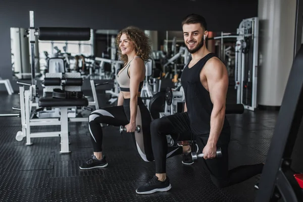 Fitness Teamwork Bodybuilding Und People Konzept Junge Frau Und Personal — Stockfoto