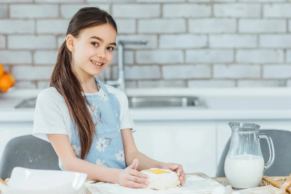 Bake Bakery Baker Chef Child Leisure Hobby Girl Concept — Stock Photo, Image