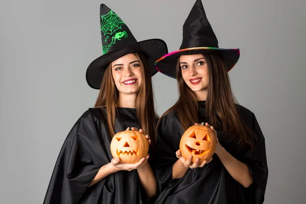 Dziewczyny w ubrania w stylu halloween — Zdjęcie stockowe