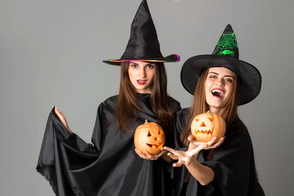 Belle giovani donne in stile Halloween — Foto Stock