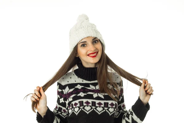 따뜻한 겨울 스웨터에 귀여운 여자 — 스톡 사진