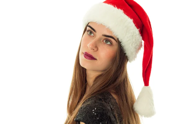 Retrato de mulher atraente feliz em santa hat — Fotografia de Stock