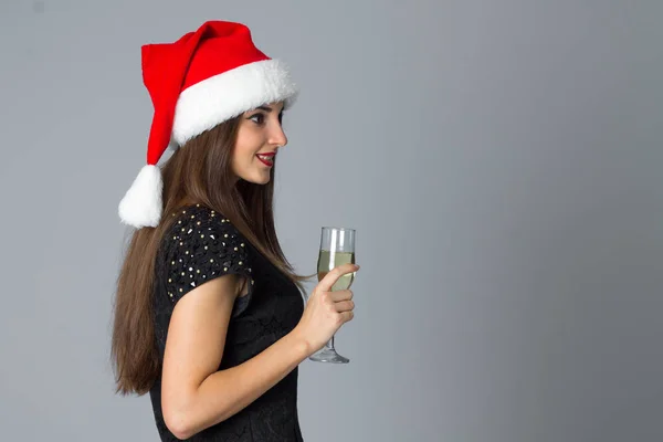 Ragazza con bicchiere di champagne — Foto Stock