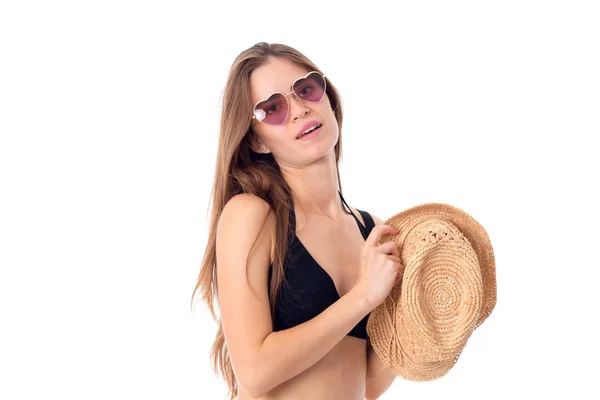 Menina sexy em óculos de sol e palha — Fotografia de Stock