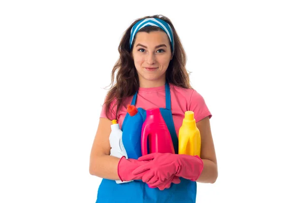 Giovane cameriera donna con detergenti — Foto Stock
