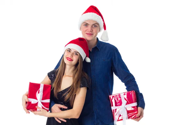 Par i kärlek firar jul — Stockfoto