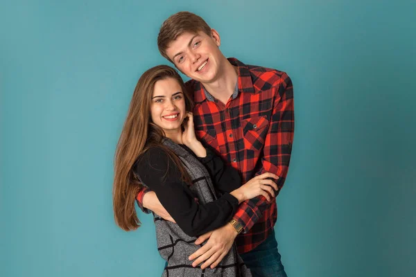 Pareja elegante en el amor en el estudio —  Fotos de Stock