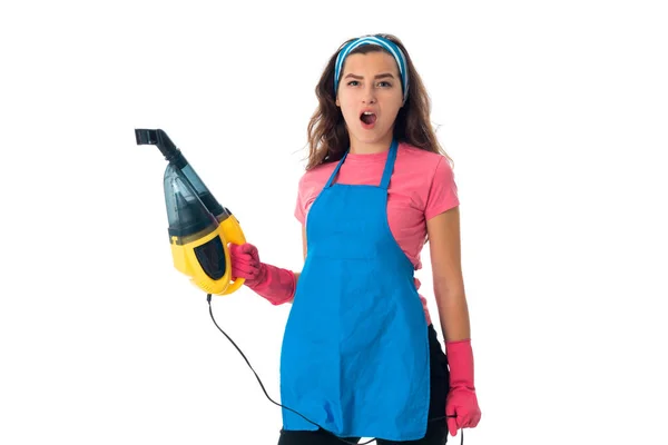 Ung piga kvinna med rengöringsmedel — Stockfoto