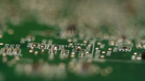 Macro della scheda madre dal vecchio computer portatile — Video Stock