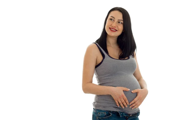 Mutlu beyaz arka plan üzerinde poz hamile gelecekte anne izole — Stok fotoğraf