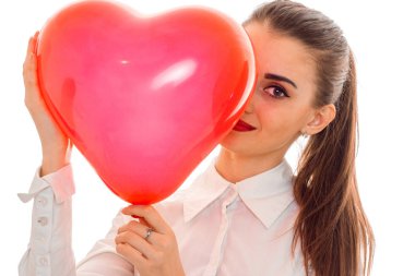 genç kız büyük balon tatlım yakın çekim tutar