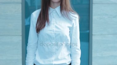 iş kadını başparmak ellerimle ortaya çıktı