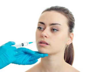 bir genç kızın hangi doktor yüzünde pislik temiz bir cilt ile yakın çekim portre