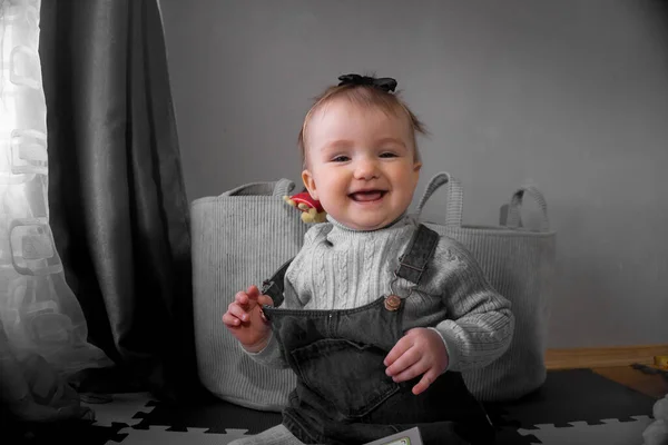 Cutie little baby girl smiles at home — Stock Photo, Image