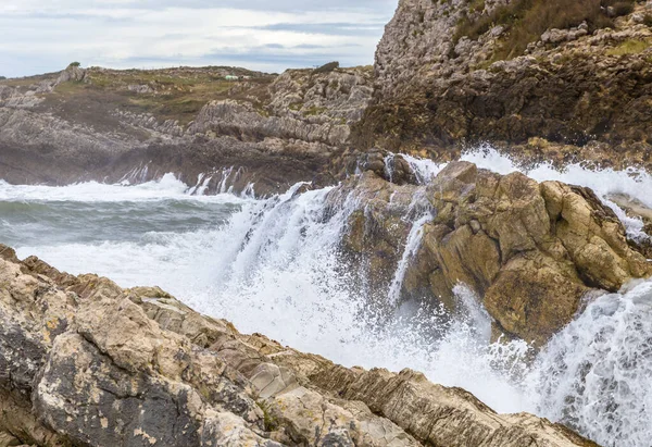 Sea water foam after a wave splash — Stock Photo, Image