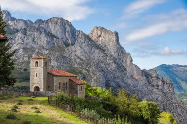 Güzel dağ kilisesi
