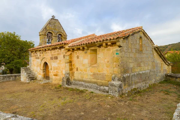 Antigua iglesia de montaña Imagen De Stock