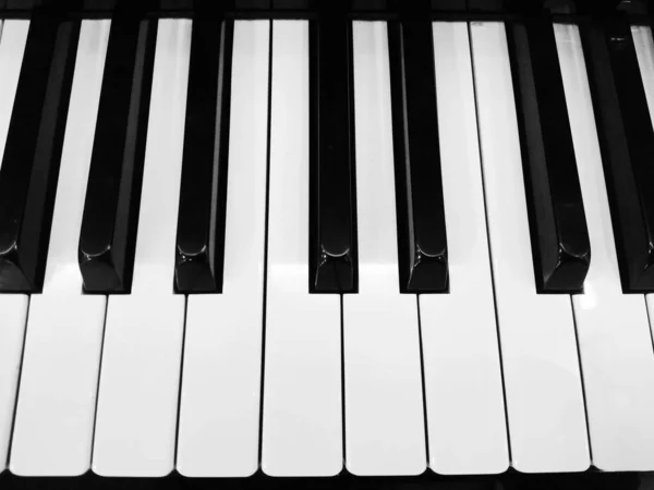 Grand Piano keyboard background close up — Stock Photo, Image