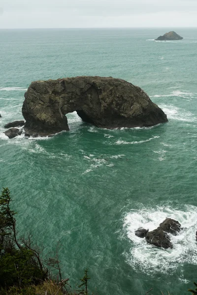Arch Rock Tichého oceánu oregonském pobřeží USA — Stock fotografie
