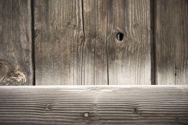 Yıpranmış ahır duvar ahşap tahıl tahta düğüm çivi — Stok fotoğraf