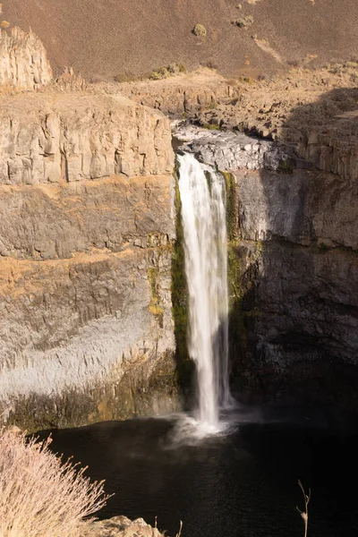 Palouse Falls Medium Flow Summertime State Park River Waterfall — Stock Photo, Image