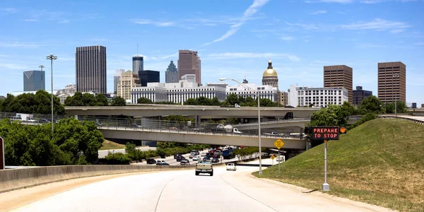 Entrar en coche Highway Rush Hour Downtown Atlanta Georgia City Sky —  Fotos de Stock