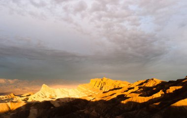 Engebeli Badlands Amargosa dağ aralığı Ölüm Vadisi Zabriske Po