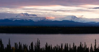 MT Blackburn söğüt Gölü Wrangell-St Elias Milli Parkı