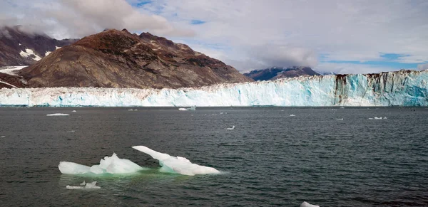 Gletscher fließen Kenai Fjords Alaska Harding Eisfeld Aialik Glacie — Stockfoto