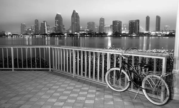 Coronado Island Sidewalk Bicicleta San Diego Waterfront Downtown — Fotografia de Stock
