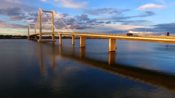 Mraky kabelový most meziměstské Columbia River Kennewick Pasco Washington — Stock video