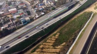 Havadan görünümü Pan yukarı çit karayolu sınır Meksika Tijuana