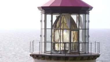 Heceta deniz feneri ana Fresnel Lens Oregon kıyı deniz konut döner