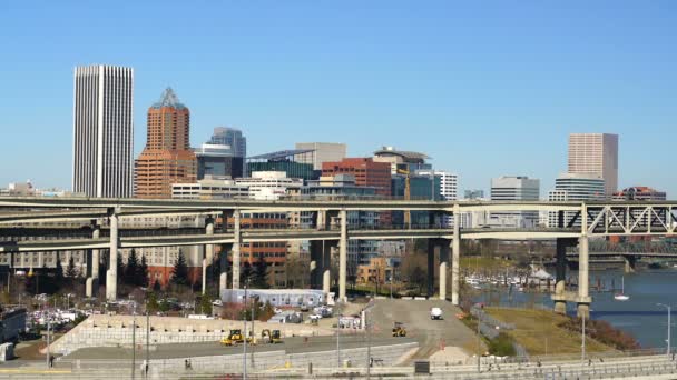 Tráfico Múltiples Carriles Apilados Intercambio Carreteras Interestatales Portland Oregon — Vídeos de Stock