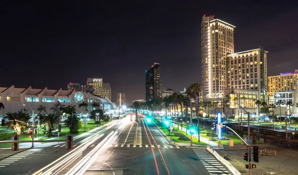 Liman sürücü San Diego California bağlantı noktası şehir şehir manzarası — Stok fotoğraf