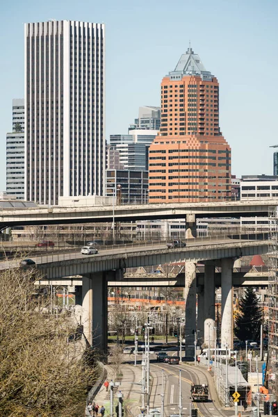 Interstate 5 Portland Oregon Highway Carries Cars South From Downtown — Stock Photo, Image