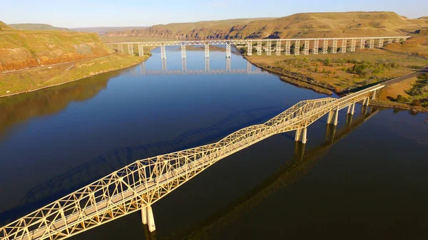 Lyons Fährbrücke überbrückt Schlangen- und Palouse River washington State — Stockfoto