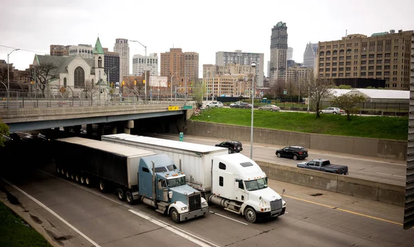 Interstate Highway Traffic Flows Arouund Detroit Michigan Metro — Stock Photo, Image