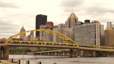 Sarı köprü üç nehirler Pittsburgh şehir şehir manzarası