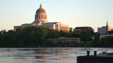 Jefferson City Missouri Nehri Yansıma Eyalet Başkenti Binası