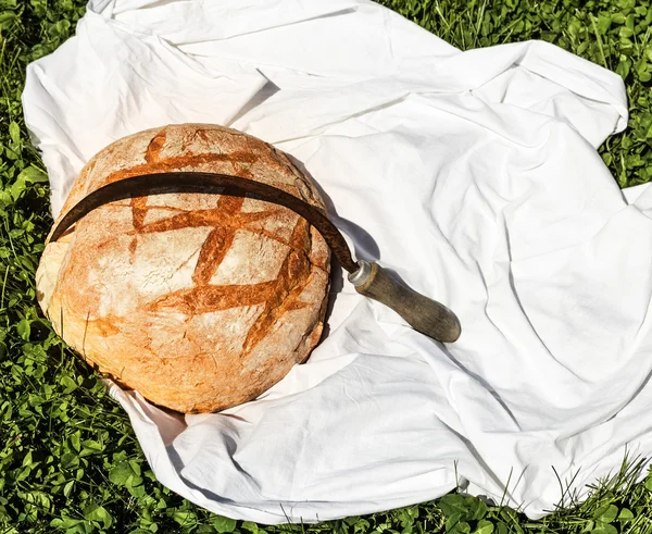Pâine şi ciocan — Fotografie, imagine de stoc