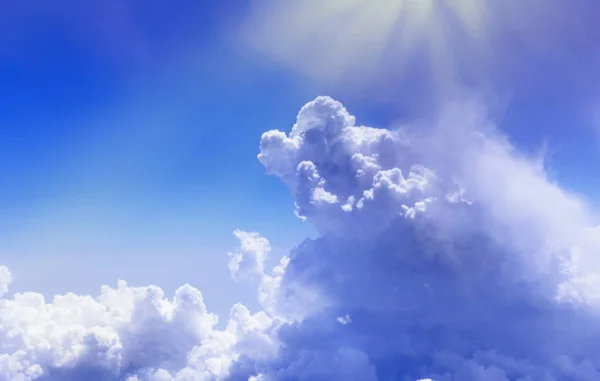 Clouds in sunlight — Stock Photo, Image