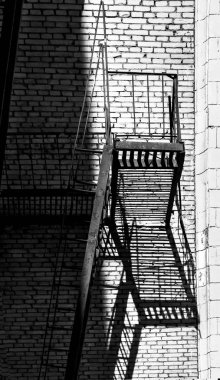 Yangın merdiveni duvar 