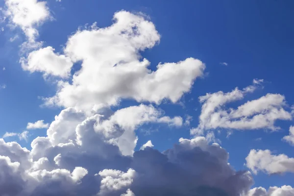 Nuvens Tempo Branco Céu Azul Ensolarado — Fotografia de Stock