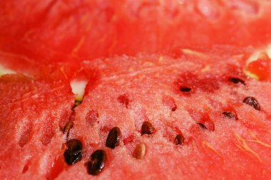 Olgun kırmızı karpuz hamuru zevk için kabaca.