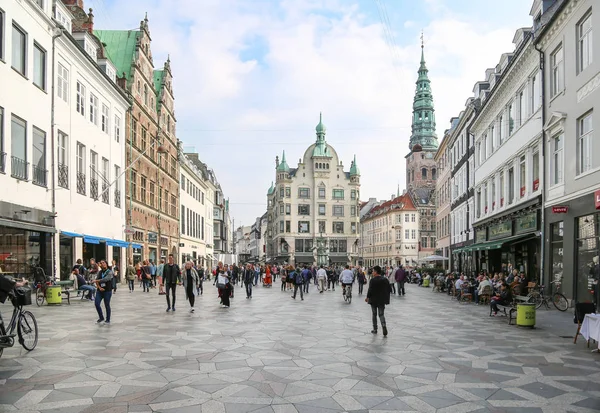 デンマークの首都 コペンハーゲンのショッピング街 ストック画像