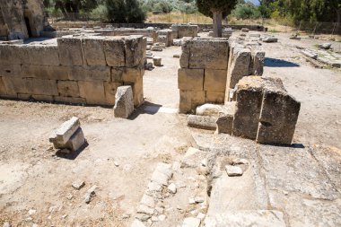 Yunanistan'ın Girit Adası'nda messara Vadisi'nde Manastırı (friary). messara - Girit en büyük düz olduğunu