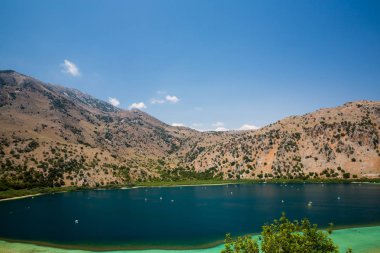 sahil köyü kavros Girit Adası, Yunanistan'ın. büyülü turkuaz suları, lagün. arka plan seyahat