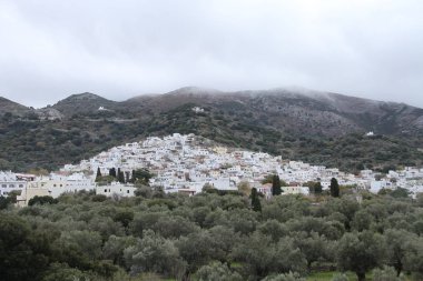 Tur, Naxos, Yunanistan