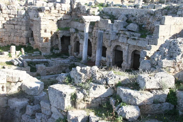 Ερείπια Της Cornithos Στην Πελοπόννησο Ελλάδα — Φωτογραφία Αρχείου